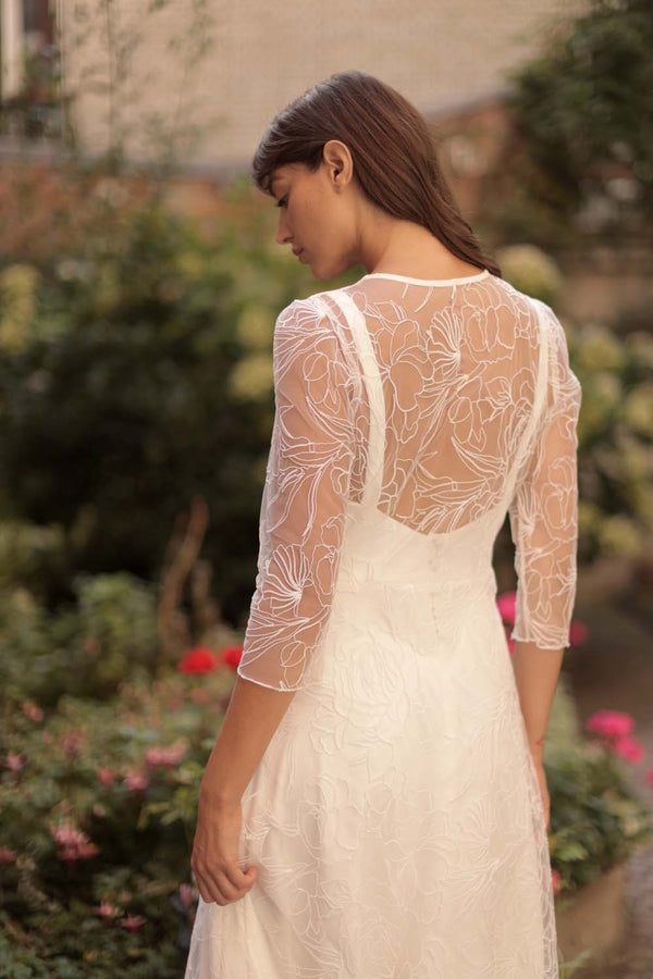 Sur-Robe Naomi roses sauvages