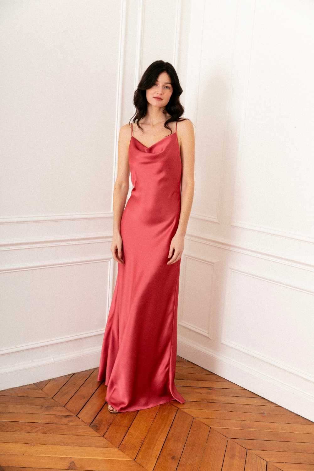 Dress Robe Rose Framboise Robe Longue Rose Framboise ASOS DESIGN